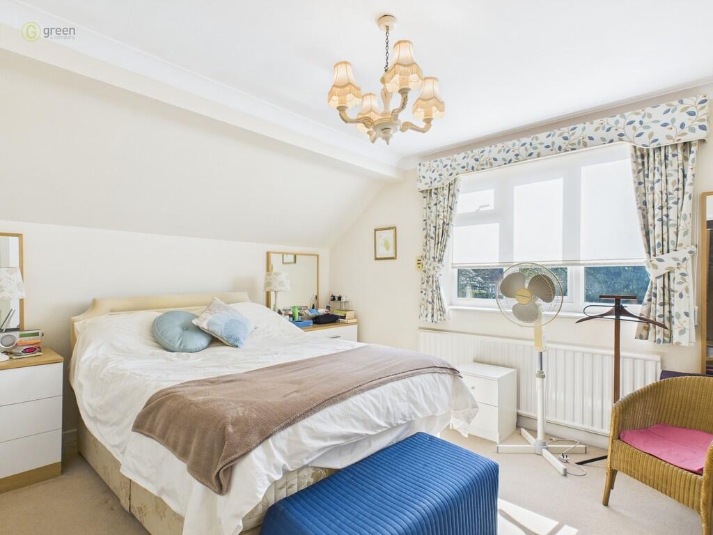 CAM03830G0-PR0137...