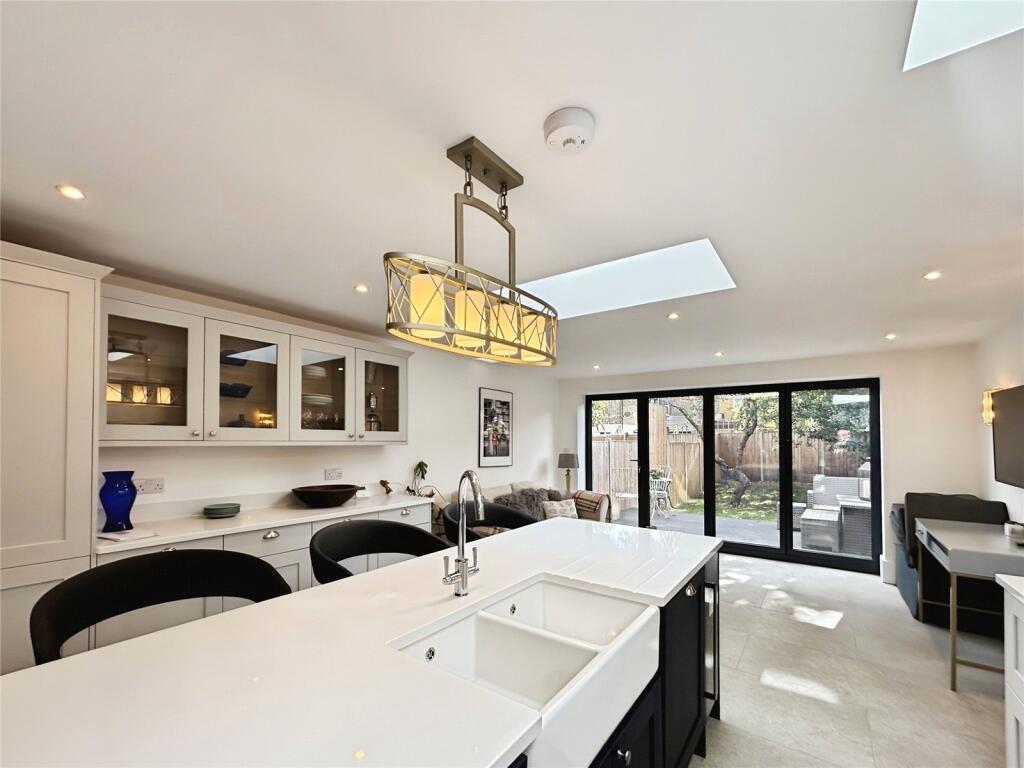 Picture No. 37