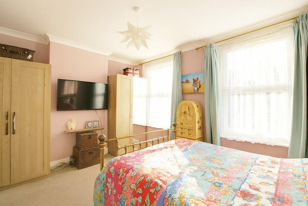 bedroom_converted