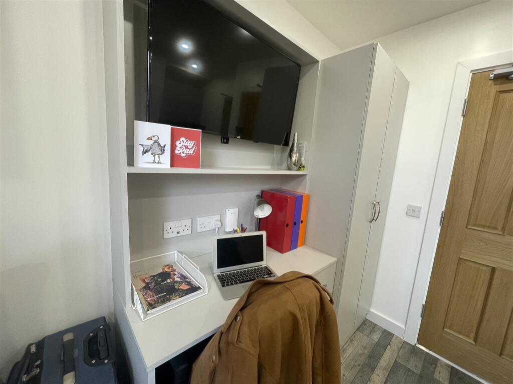 Desk