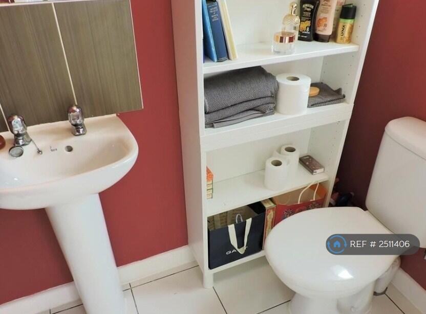 Visitors Toilet