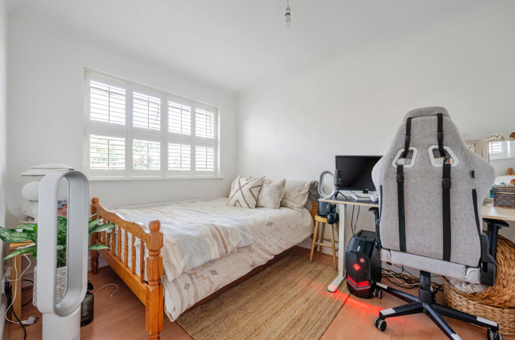 1310656-13-6853d4...