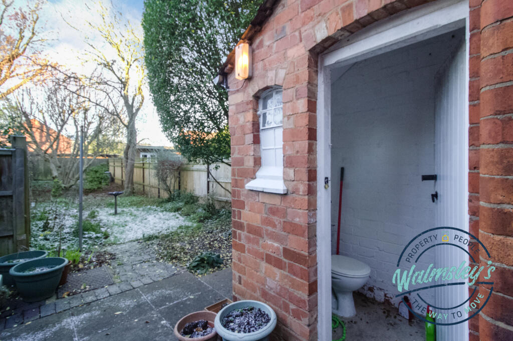 Out house cloakroom