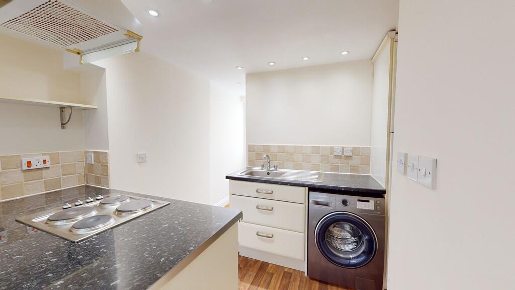 Whitehart-0816202...