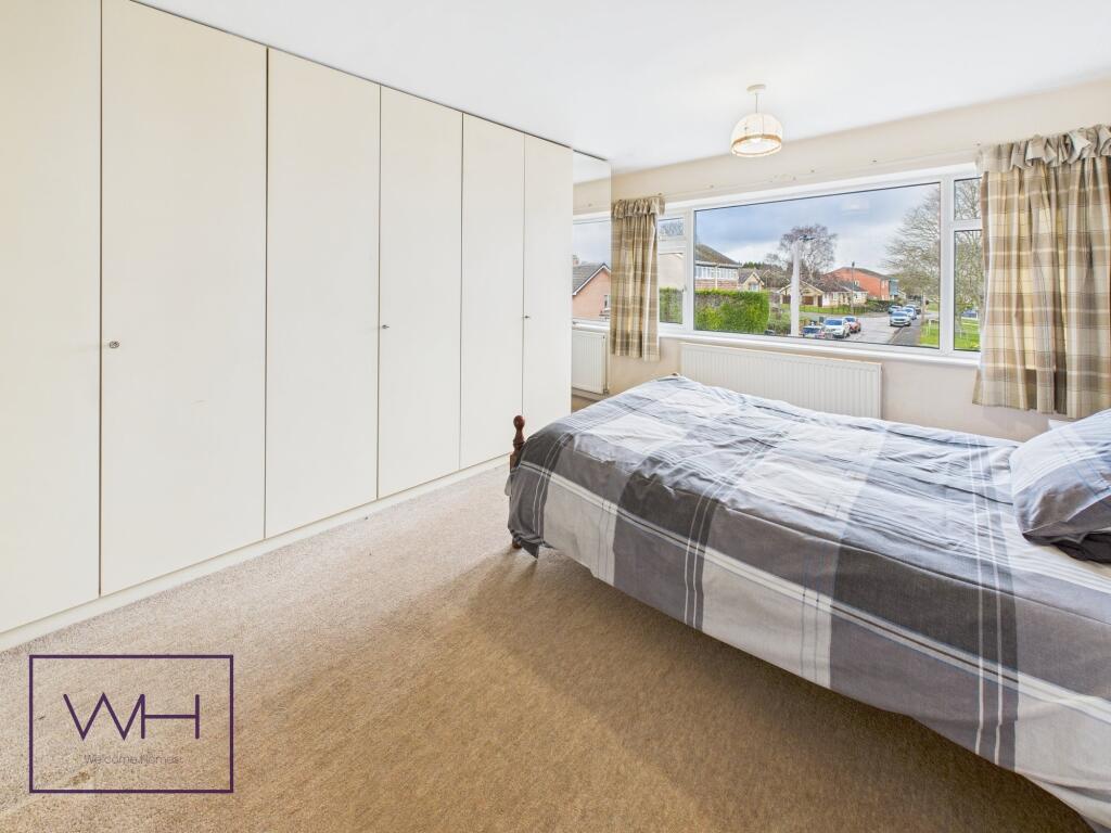 CAM03785G0-PR0218-ST