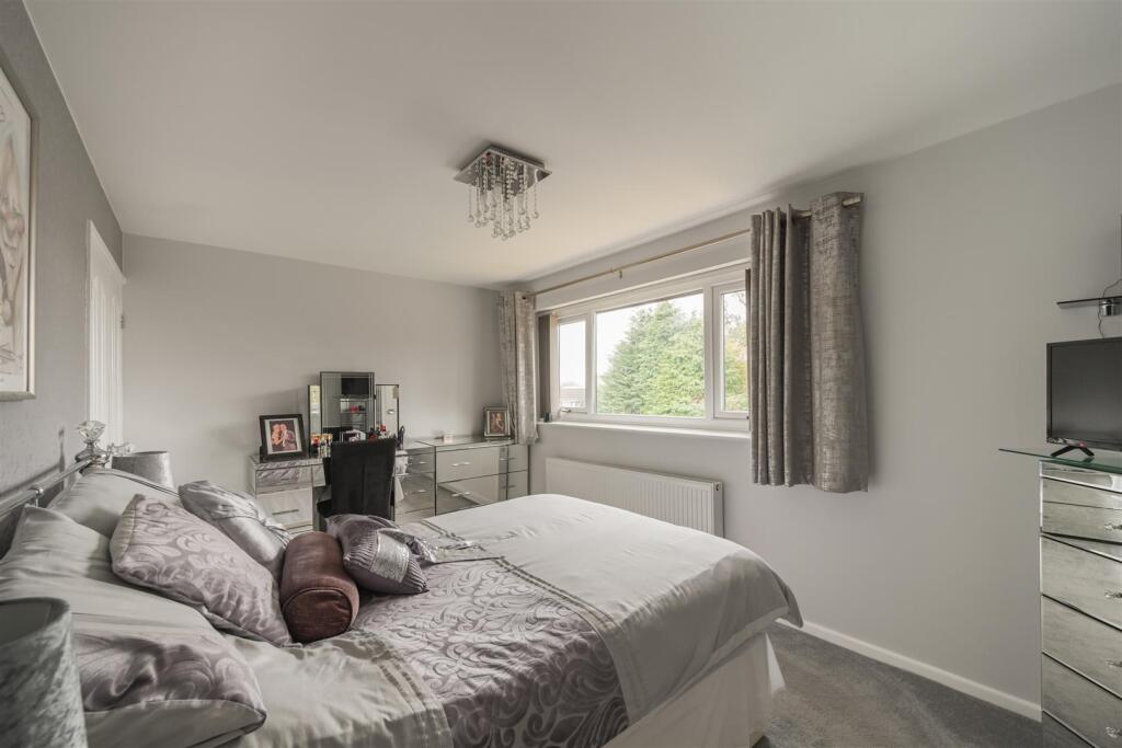 13 Highfield Avenue (12 of 26).jpg