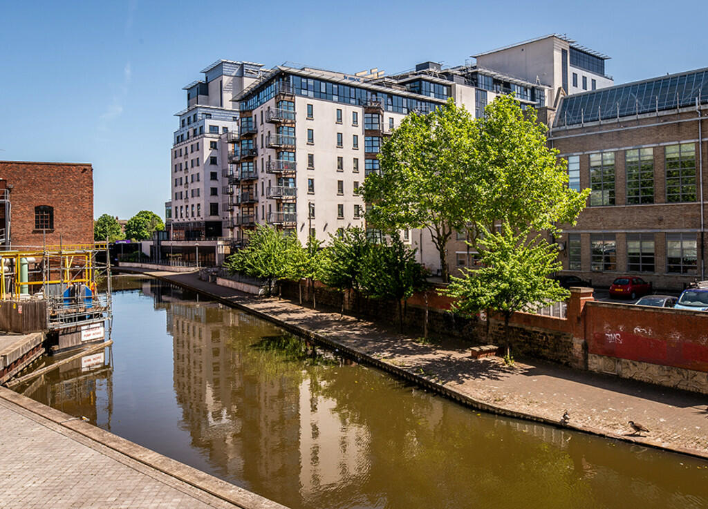 21 Waterfront Pla...