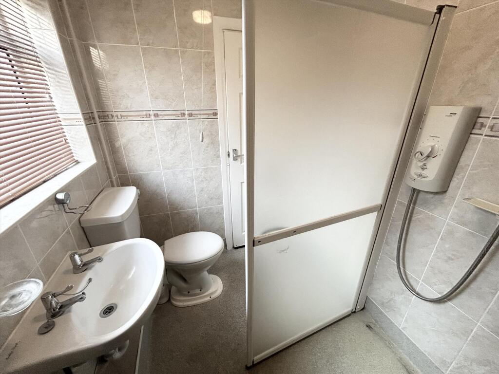 Bathroom 2
