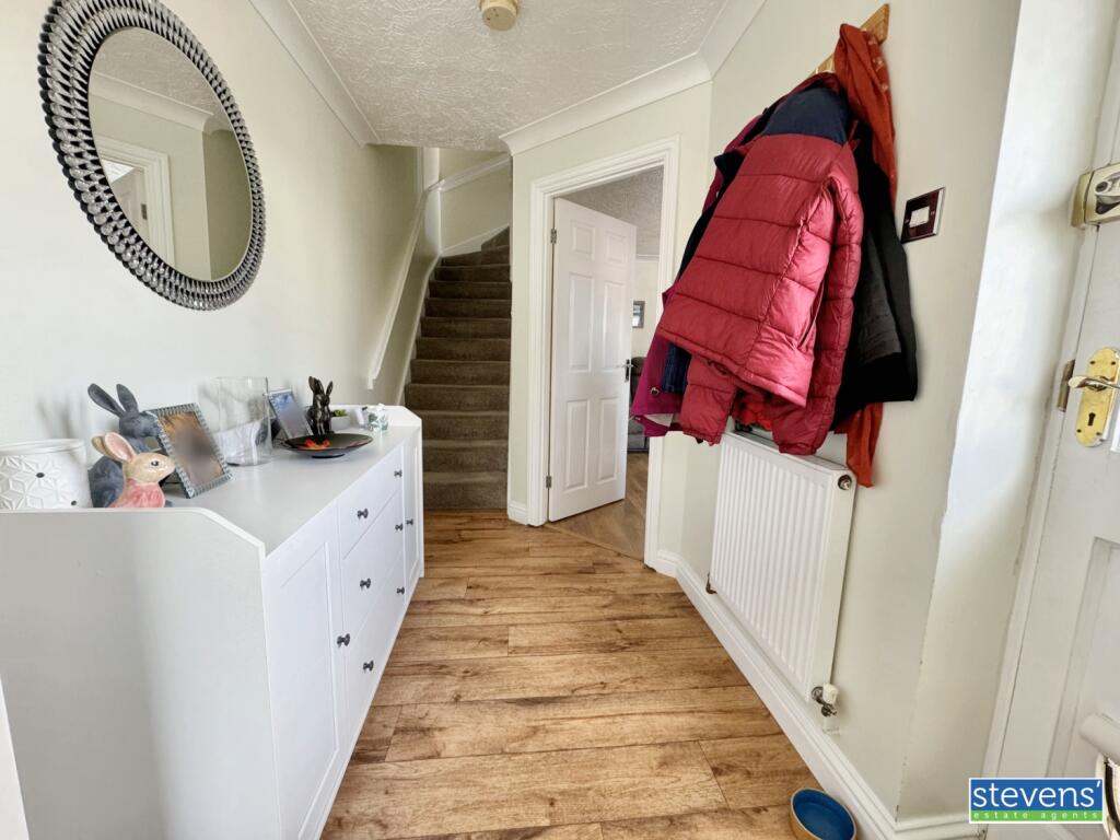 image00012_blurred (2)