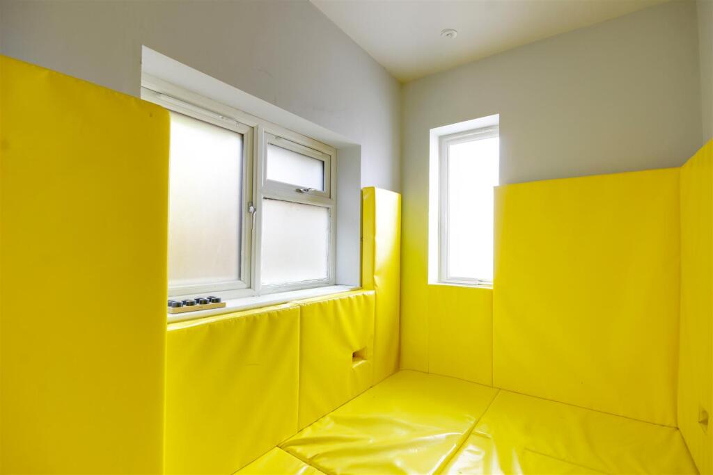 glps 031-glps 033.jpg