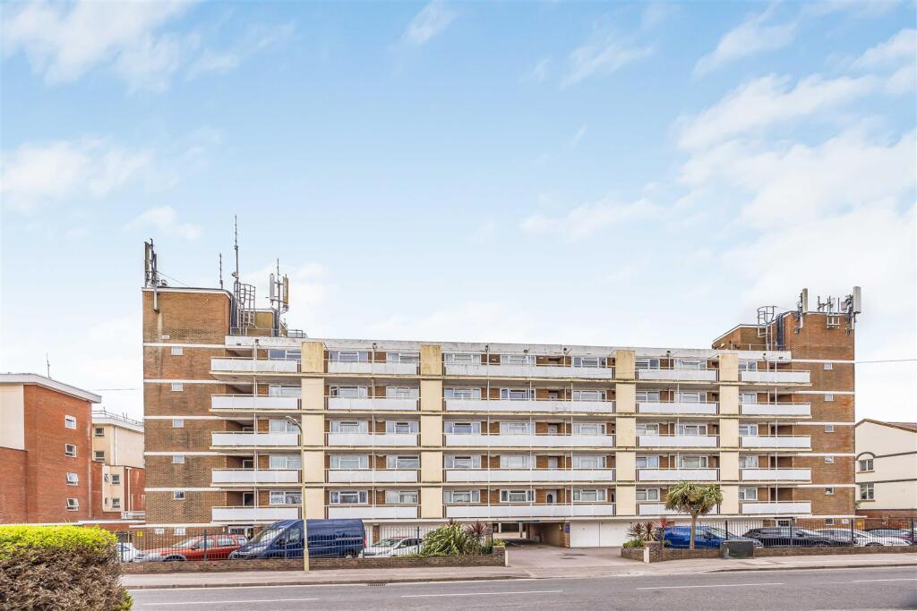 13 Anne¿s Court, Seafront, Hayling Island-Small-Po