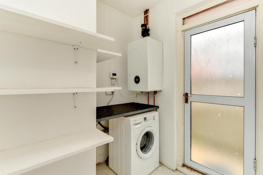 For Sale by Aspire Residential | Exmoor Drive