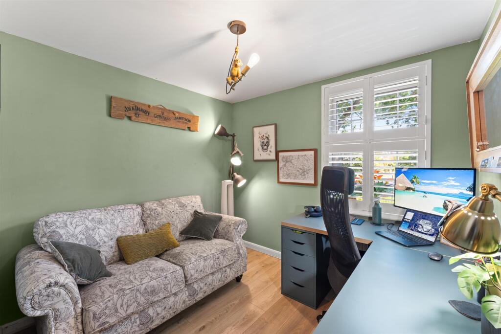 Snug / Office