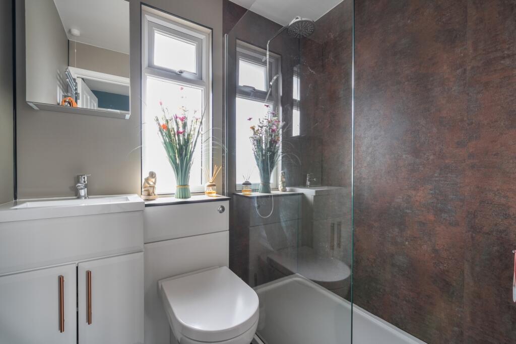 1381234-3-6914aa260ef91-ARW copy