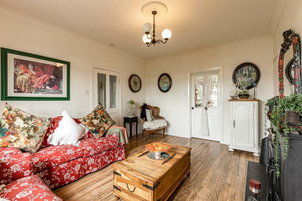 6 Sunny Brae Ancrum 12.JPG