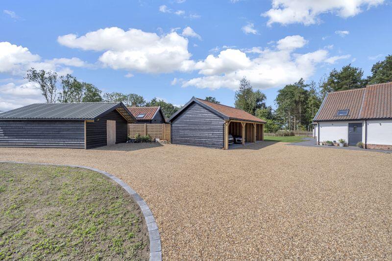 Carport &amp; Garden Shed