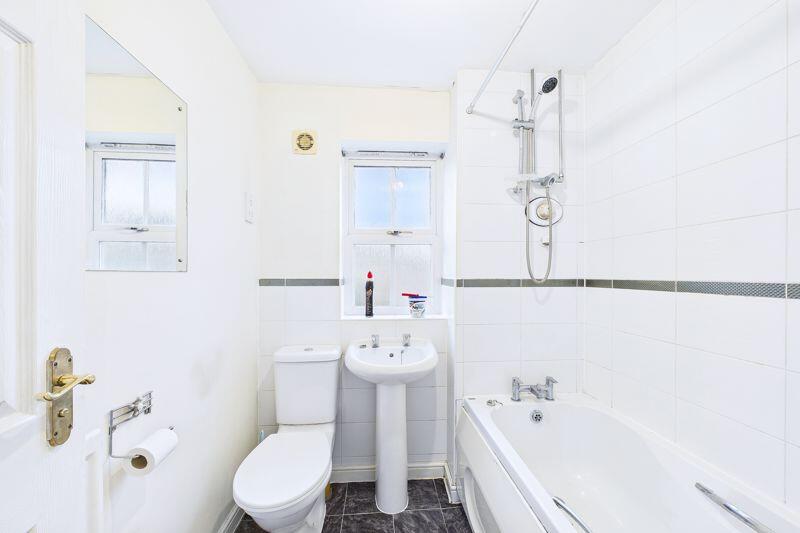 Main bathroom