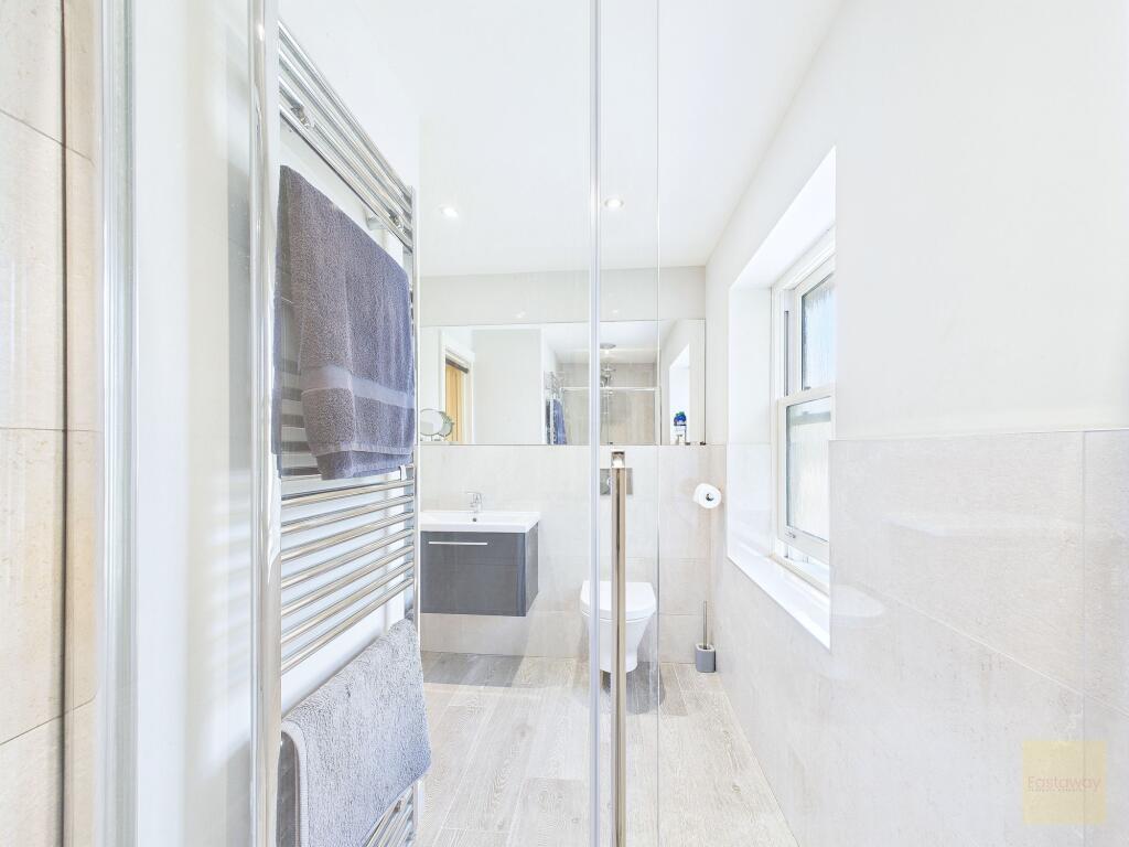 Bedroom 4 En-Suite
