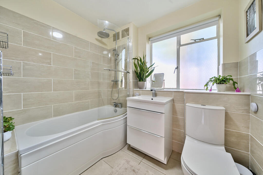 5-6823075747cdb-1...