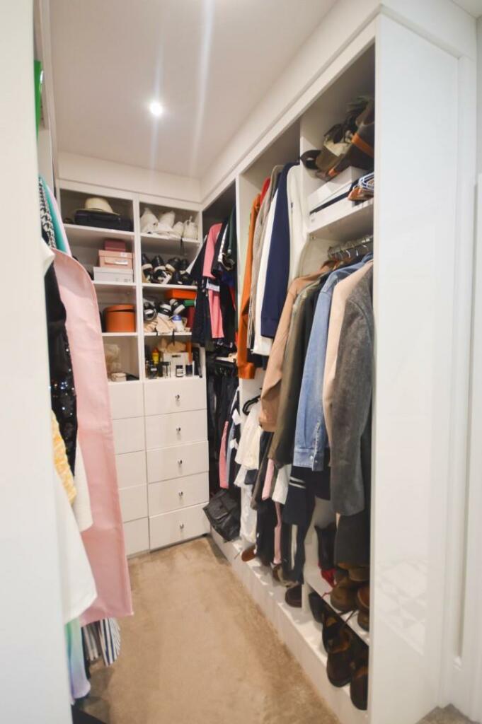 Walk in wardrobe