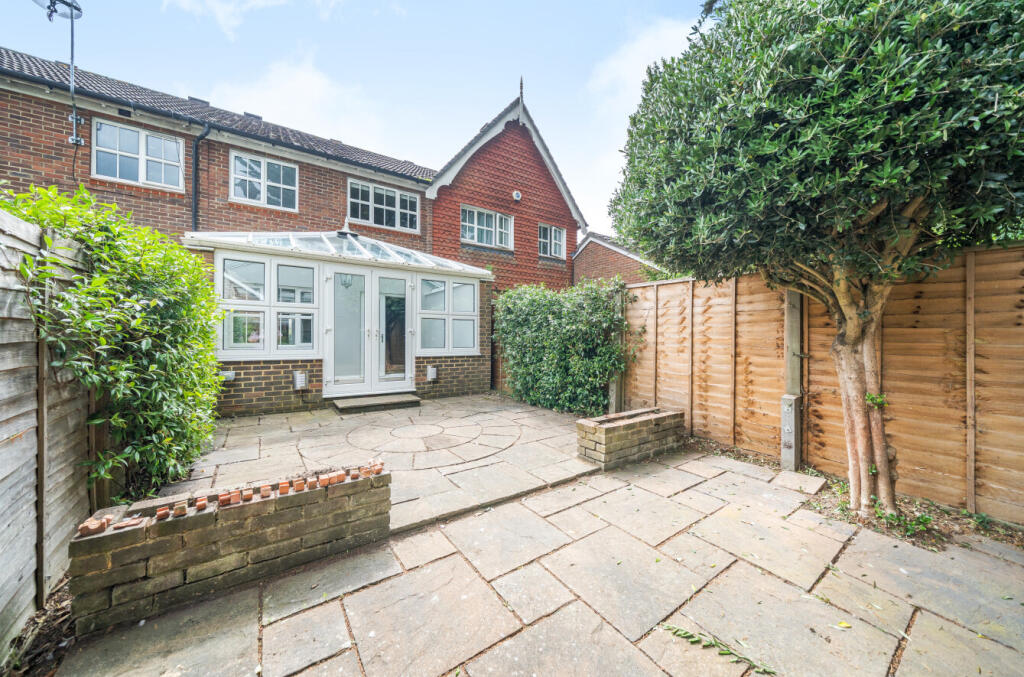 1328547-3-688dff0...