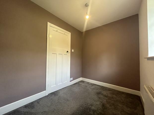 Bedroom 3 (2)