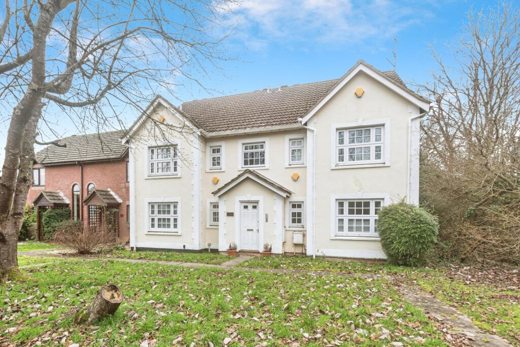 Holly Close, TADLEY, Hampshire, RG26