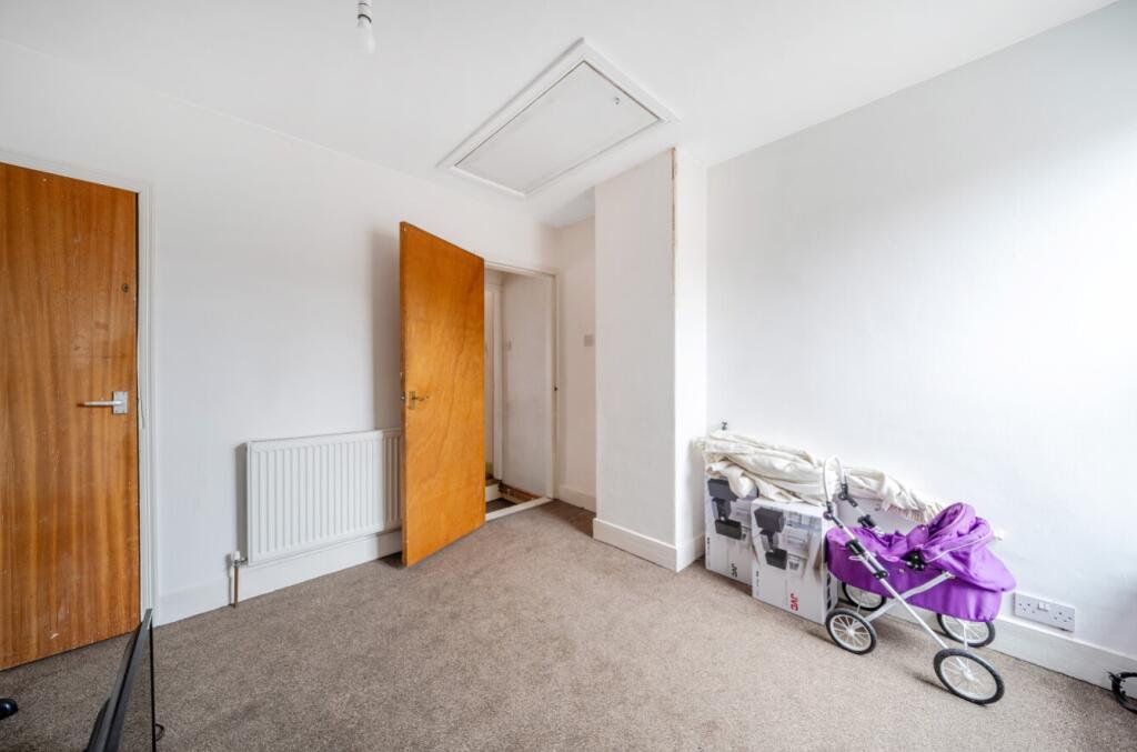 1381462-9-691c6b7703180