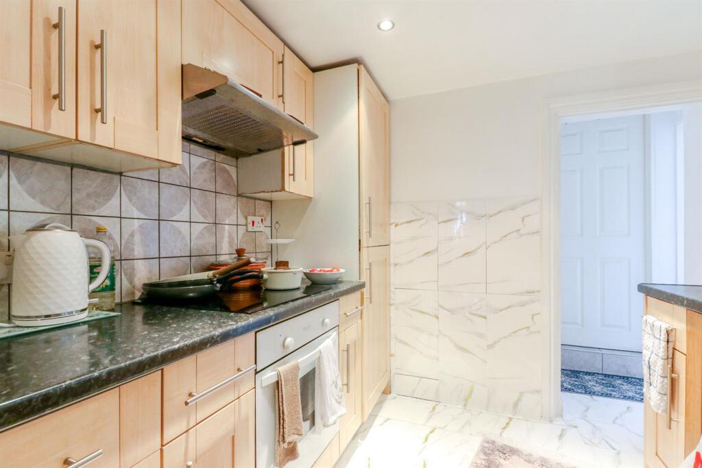 64 Totteridge Road-19.jpg