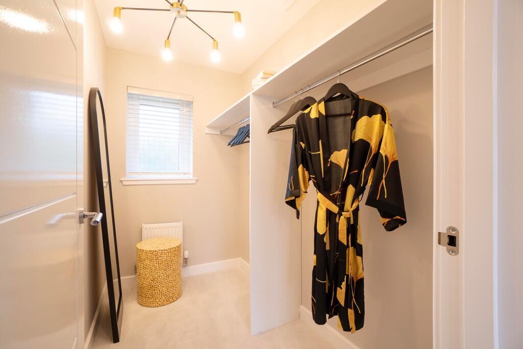 Walk in wardrobe