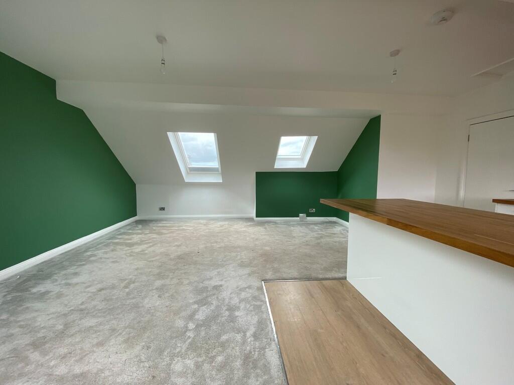 Wide shot Living ...