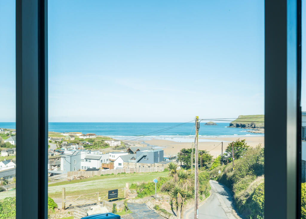 662a73d537622_Kai Tak-27