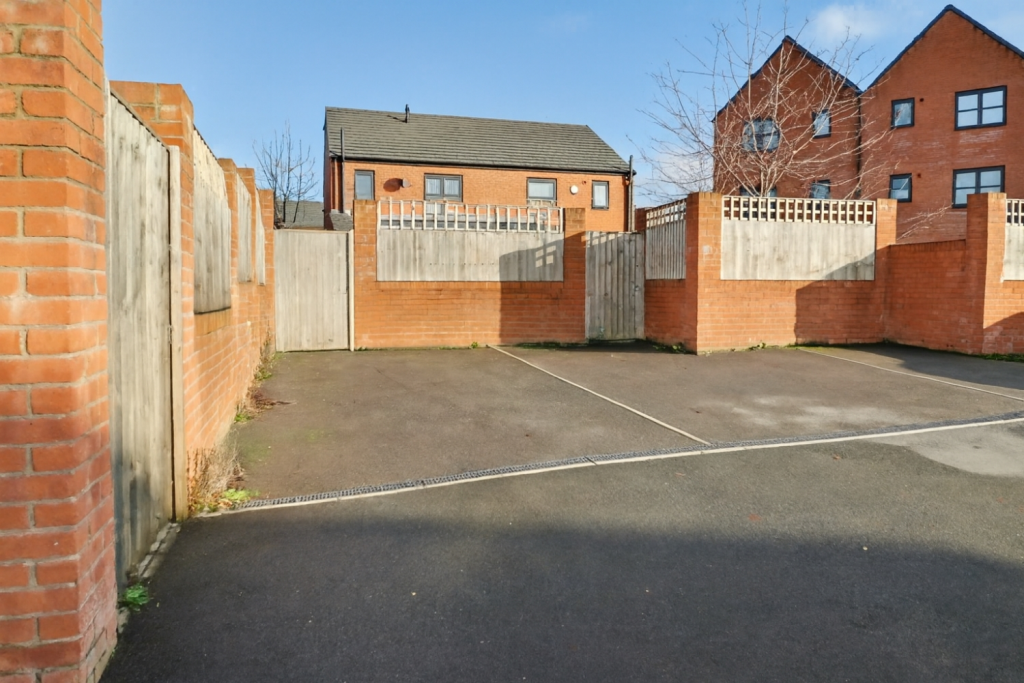 3087B567-1F22-45A7-B9B6-FA2DC32C20BC