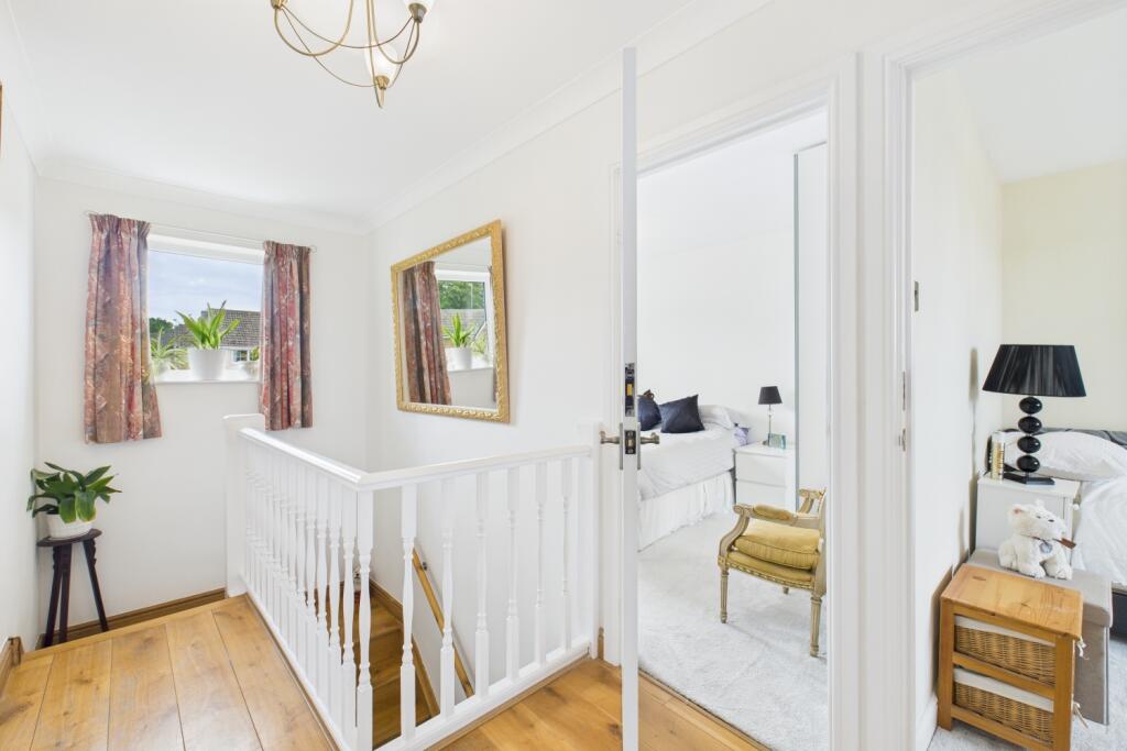 CAM03162G0-PR0301-STILL016