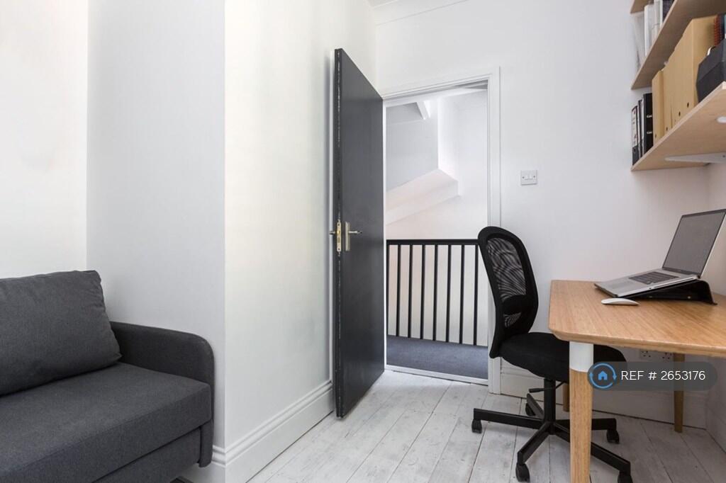 Bedroom 3, Ensuite (Pictured As Office)