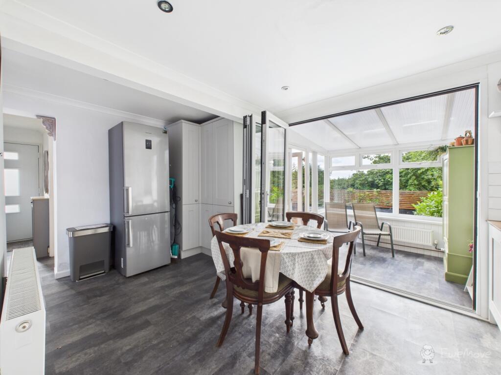 Kitchen Diner- Mark Stephens EweMove Newmarket and