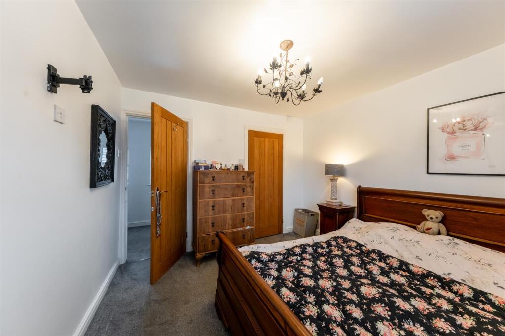 47 Hockenhull Avenue-025.JPG