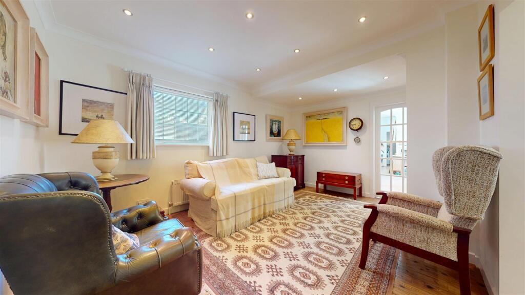 Trafalgar Road Reception Room