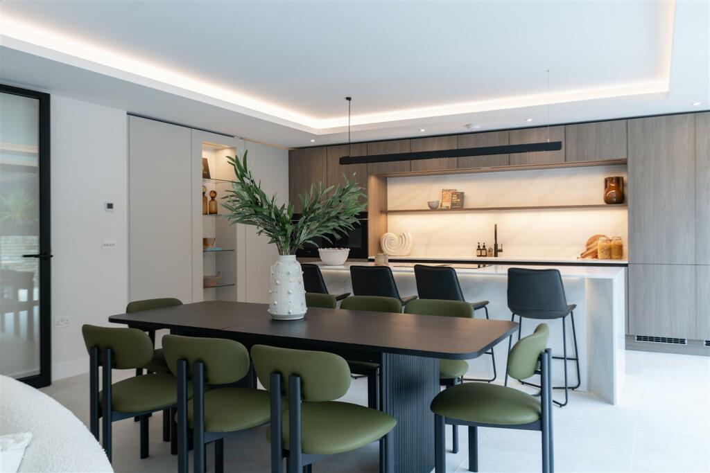 Kitchen/Dining