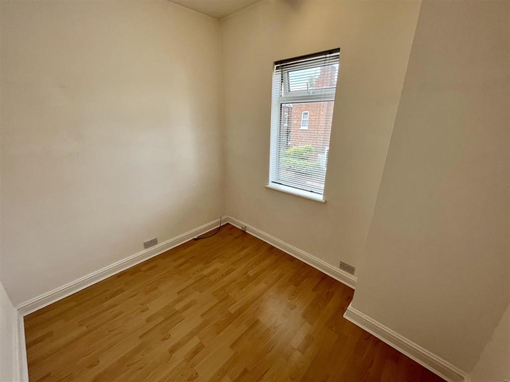 Bedroom 3.jpg