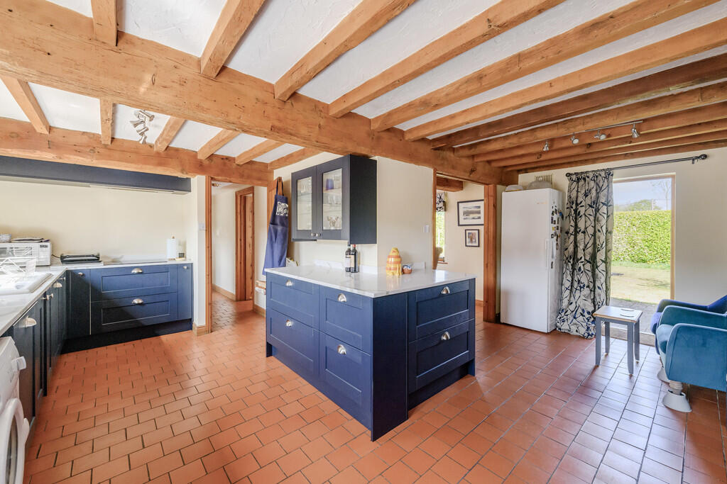 Kitchen 3
