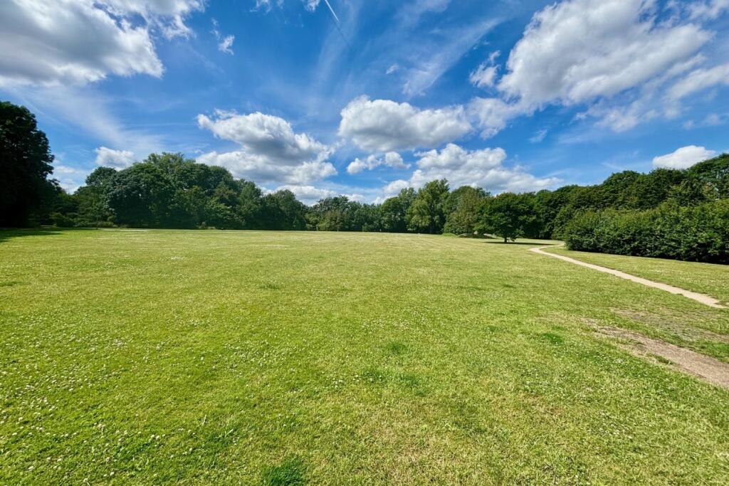 Frankmuir playing field