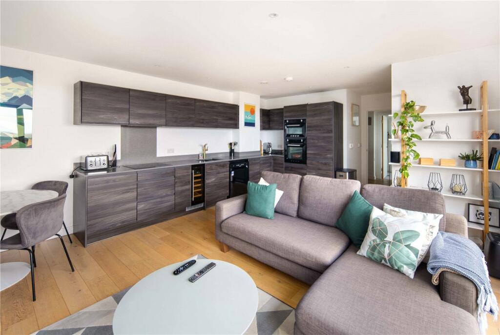 Living Area/Kitchen