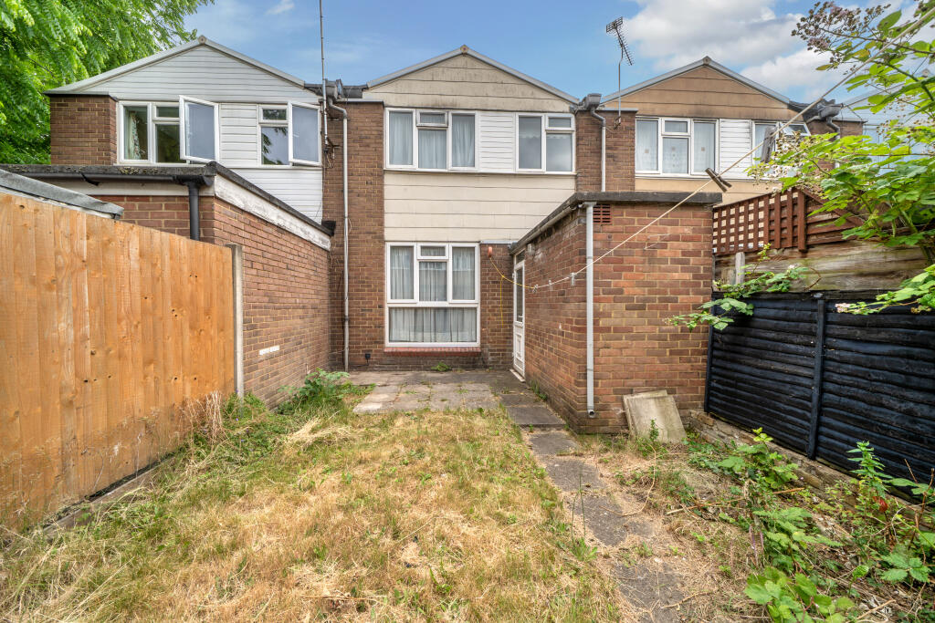43 Clayponds Lane, Brentford, TW8 0BN