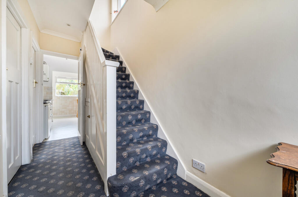 1365048-12-68f0d4...