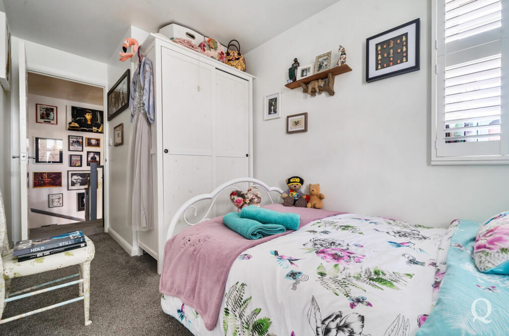 84903b8f-afef-431...