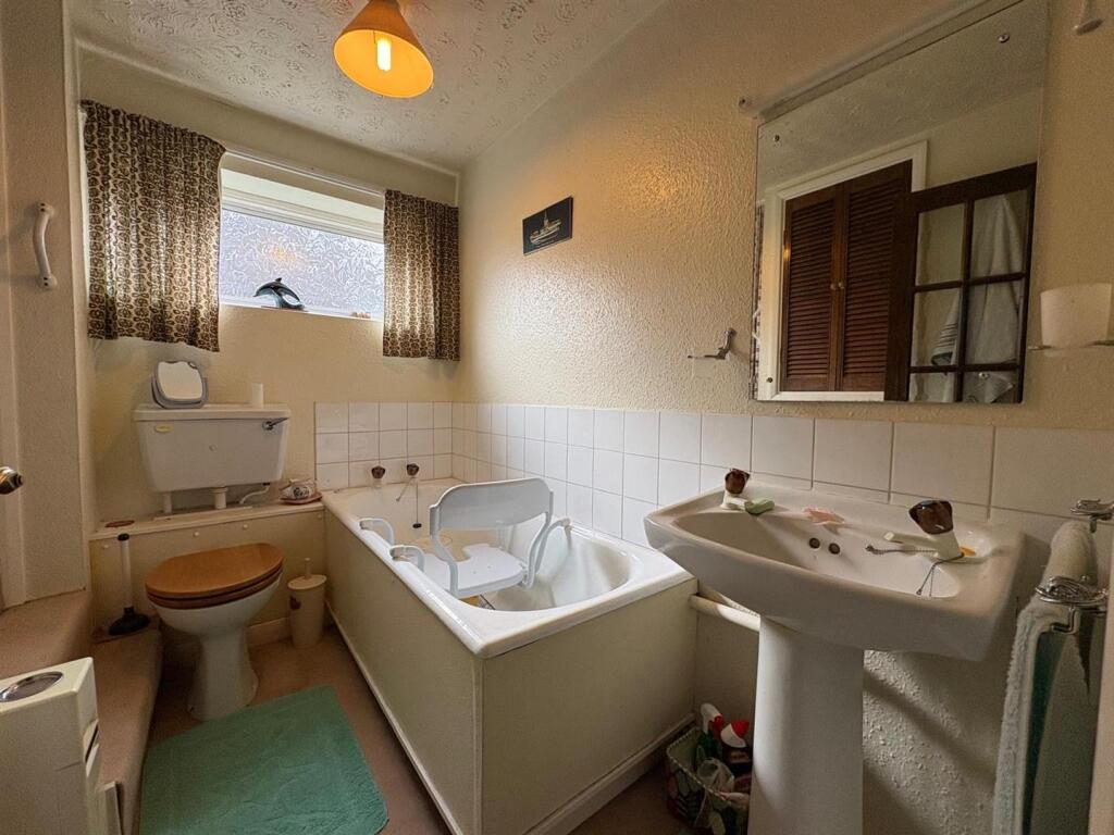 Photo 06-11-2025, 11 05 05 (3).jpg