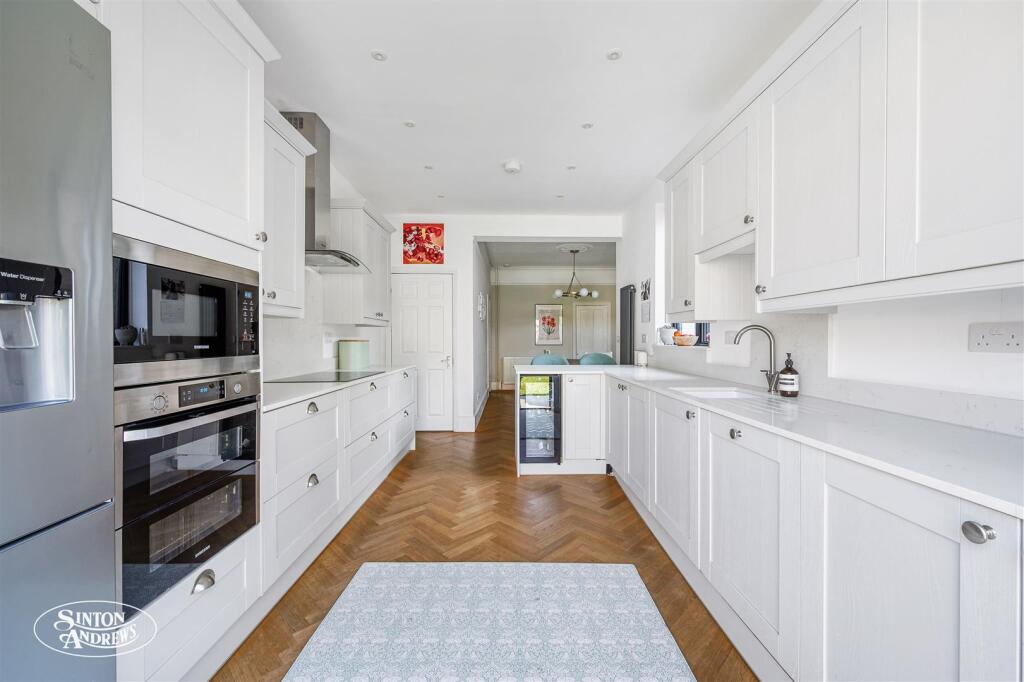 18 Sydney road-7.jpg