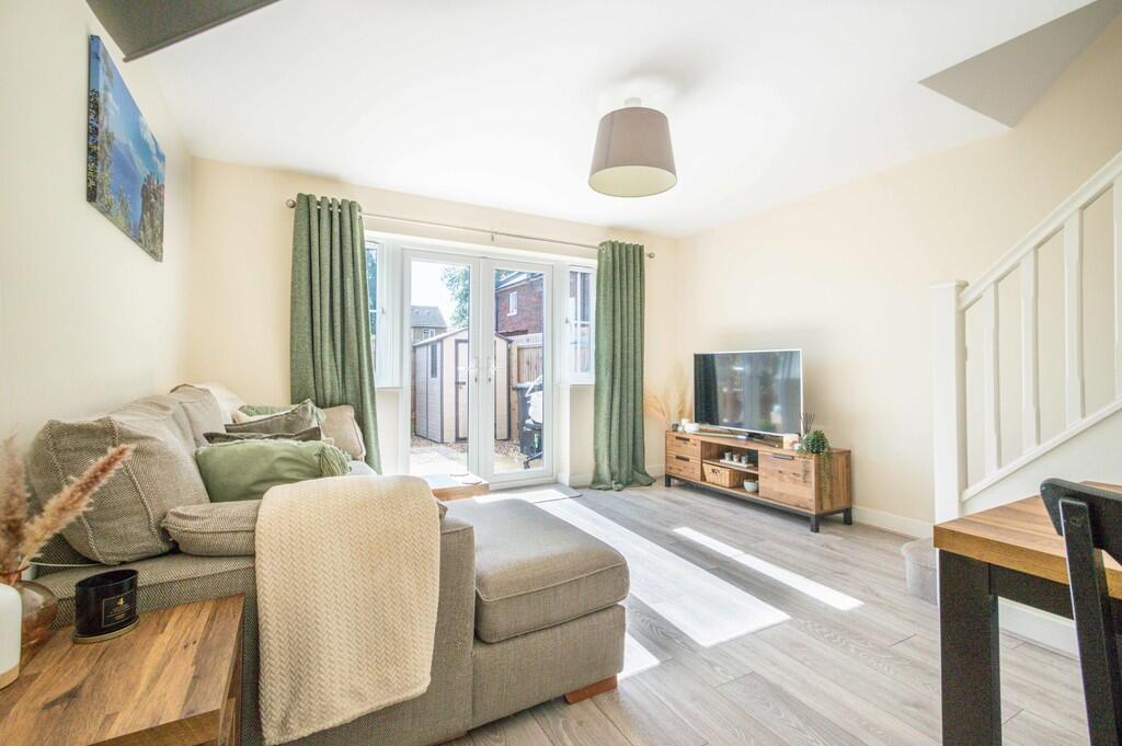 8 Griffin Gardens...