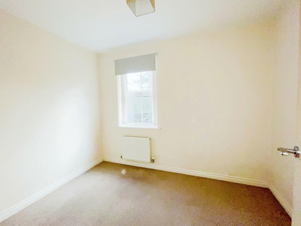 bf1e31f6-Bedroom ...